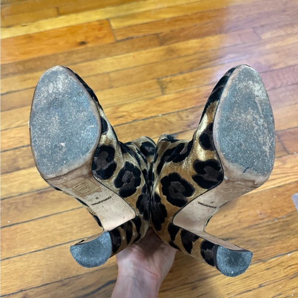 Dolce and Gabbana Leopard Print Heeled Booties size 37 - Picture 10 of 11